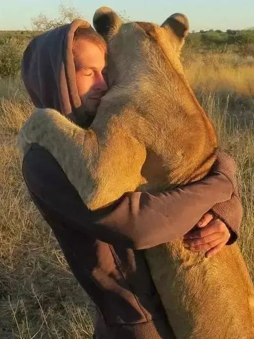 人与动物的情感，也可以情深至极-图片4