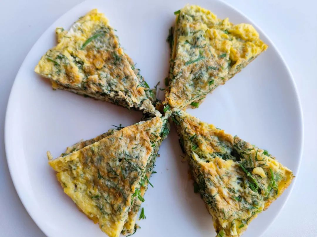 “湿气”最怕这种菜，秋天隔三岔五吃一次！祛湿理气，煎一煎，辛香味美-图片2