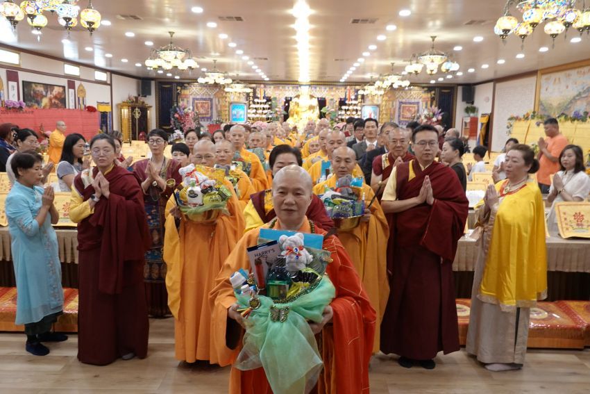 转载 慈善寺舉行盂蘭盆法會 東西方信眾共同實踐慈悲與報恩 2025年09月08日   維加斯新聞報-图片6